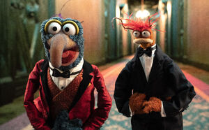 Muppets Haunted Mansion - Gonzo and Pepe