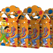 paper birthday decorations 4MTR