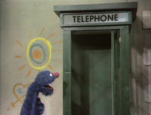 GroverandtheTelephone