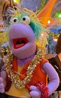 Eponine[12] Also doubles as Barry Blueberry