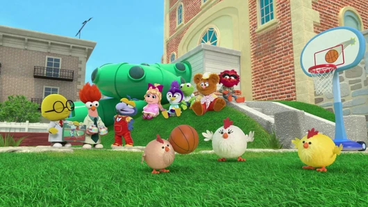 MuppetBabies-(2018)-S02E13-Gonzo'sCoopDreams-CoopStars.png (1.31 MB) Camilla playing basketball with Beep (left) and Priscilla (right), team "Coop Stars."