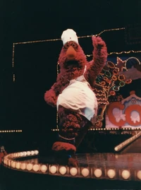 SSL-SillyDancing-TellySkating.jpg (170 KB)