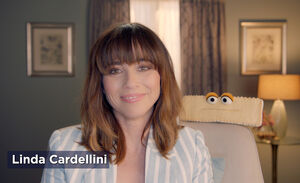 Linda Cardellini and cheese.jpg