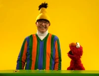 Comedian Olli Dittrich explains "imitieren" ("to imitate") (2014)