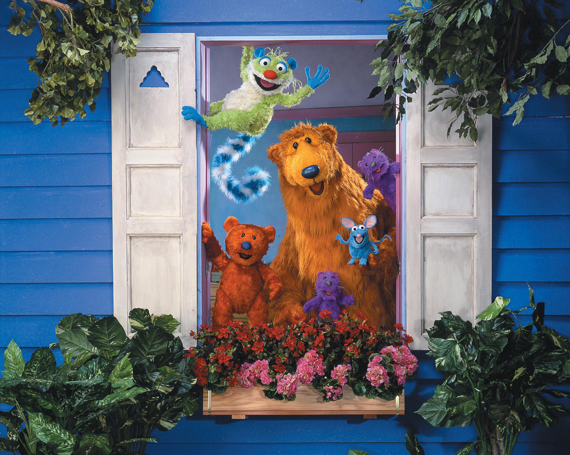 Bear in the Big Blue House, Muppet Wiki