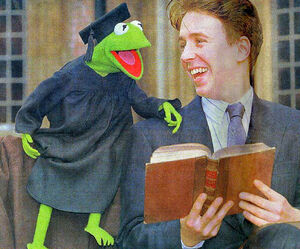 Kermit in conversation with the Oxford Union president, Jeremy Green.