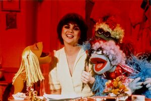 Ronstadt01.jpg