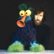 JimandSnerf.jpg (28 KB) With Jim Henson behind the scenes of Herb Alpert and the TJB