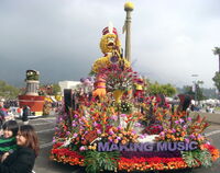 Roseparade2009a