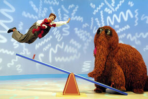 Elmo'sWorld-NoodleSeeSaw.jpg
