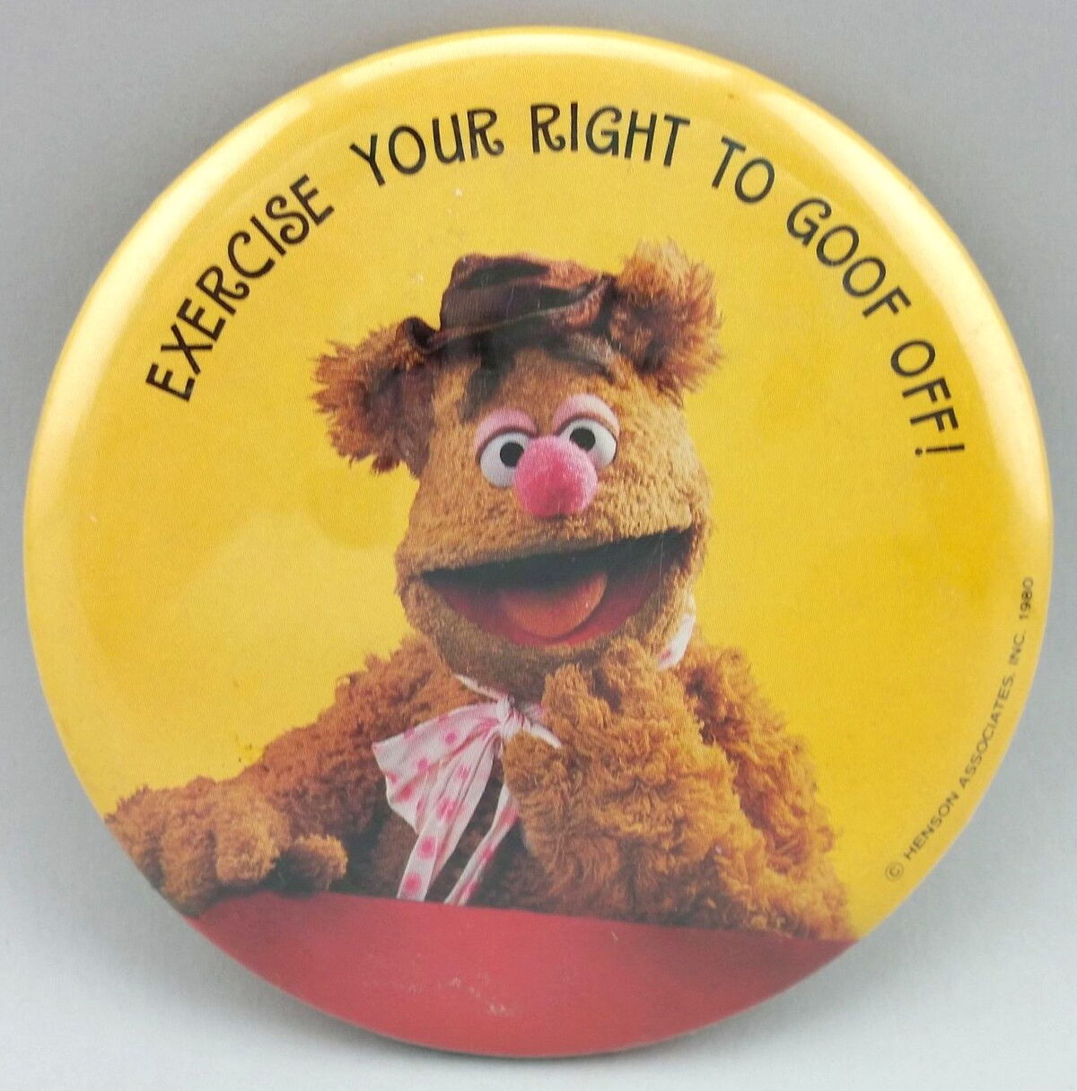 Button, badge MUPPETS - miss piggy