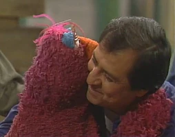 Emilio Delgado (Luis) & TellySesame Street Episode 3113