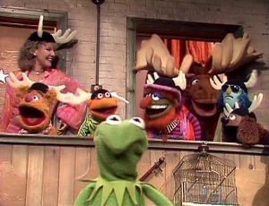 "M-I-C-K-E-Y &nbsp; M-(O-O-S-E)"