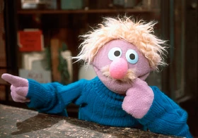 Harvey Kneeslapper fix-it bench