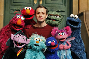 SesameStreet-JudeLaw-(2010)