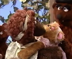 Mama Bear & Curly BearSesame Street Episode 4056