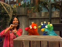 1536e.jpg (194 KB) "Honk a Little Number" (First: Episode 1536)