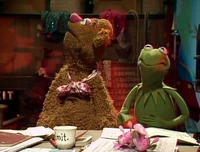 122 fozzie and kermit