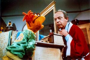 Knotts02.jpg (940 KB)