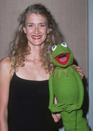 Laura Dern and Kermit at the Environmental Media Awards.