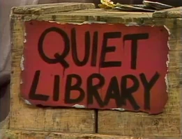 0698-OscarSign2.jpg (34 KB) Episode 0698