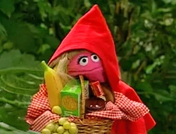 3311 Little Red Prairie Hood