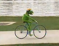 Kermit bike Muppets on Wheels