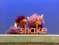 2head.SHAKE.jpg (145 KB) Shake