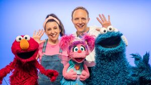 Elmo-Abby-Cadabby-Cookie-Monster-with-Ms.-Rachel-and-Mr.-Aron