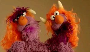 SS80sVid05.jpg (553 KB)