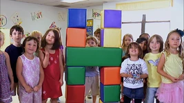 H for Helping (First: Episode 4257)