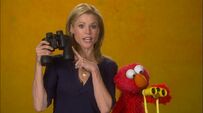 Julie Bowen: Binoculars