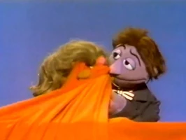 Tablecloth & Maurice"I Want to Hold Your Ear"