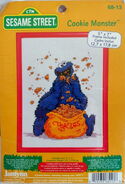 Cookie Monster with cookies 1997 68-13