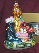 35th anniversary, polonaise ornament showing Big Bird. Cookie Monster, Elmo and Ernie (2004)