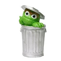 Oscar the Grouch, 2"