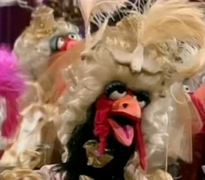 Madamme Alma Cluck.jpg (310 KB) Madame Alma Cluck Sesame Street "Il Alphabetto"