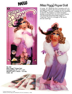 Miss piggy puppet doll hotsell