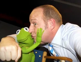 Harry Piekema & KermitDutch commercial