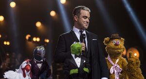 RobbieWilliams-OneNightAtThePalladium-(2013)