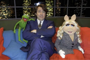 Kermit, Jonathan and Miss Piggy.