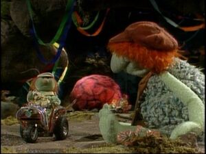 Waldo-controlled Cotterpin Doozer.