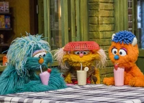 4922-close.jpg (270 KB) show close