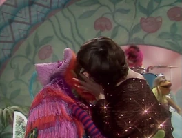 Jaye P. Morgan & Dr. TeethThe Muppet Show episode 218