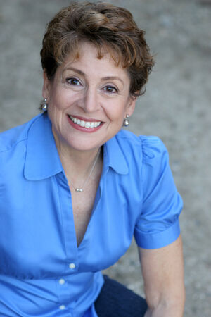 Linda Bove.jpg