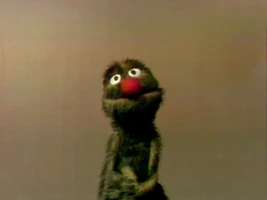 SSGroverOriginalNearandFar.jpg (57 KB) Grover First appeared as Gleep on The Ed Sullivan Show in 1967. See also: Proto-Grover