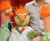 BusenAsBeaker.jpg (17 KB) Dr. Bunsen Honeydew as BeakerThe Muppet Show episode 514