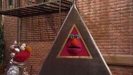 Telly as a triangle (Episode 4261)