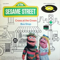 CTW1977CrossAtGreenBusStop