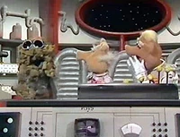 Chopped Liver once worked as a salesman for Swunko in a "Pigs in Space" sketch.